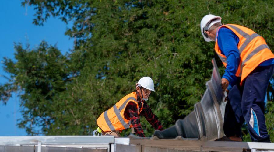 Professional residential roofers in Olalla, WA